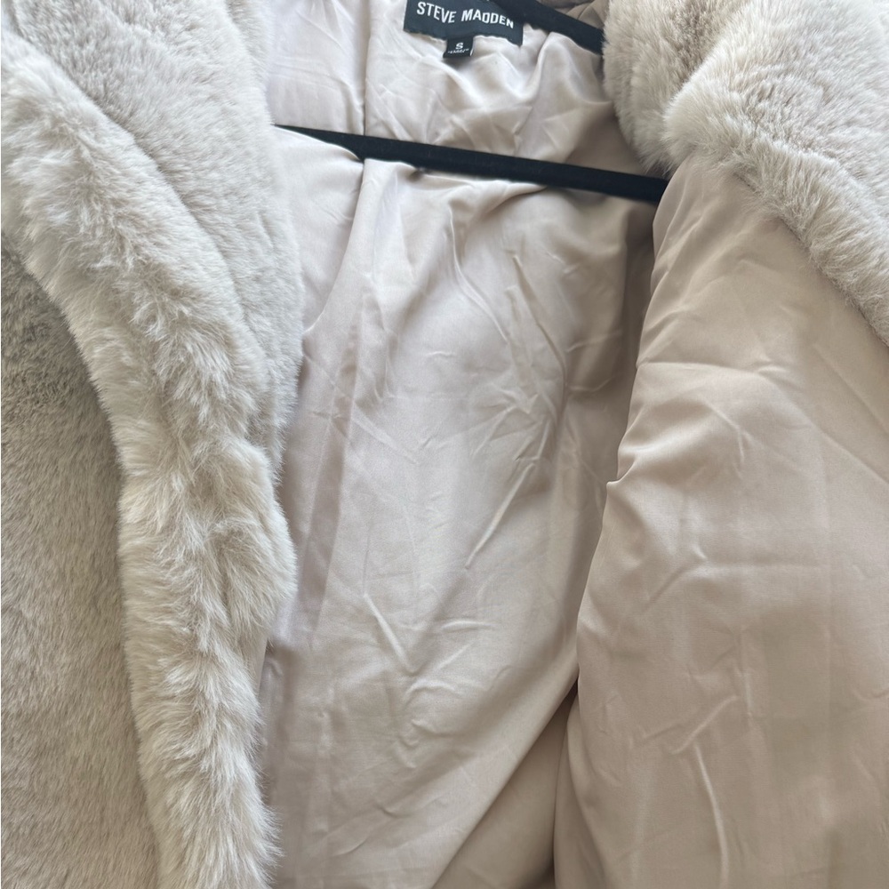 Steve Madden Luxe Beige Teddy Jacket - Picture 4 of 7